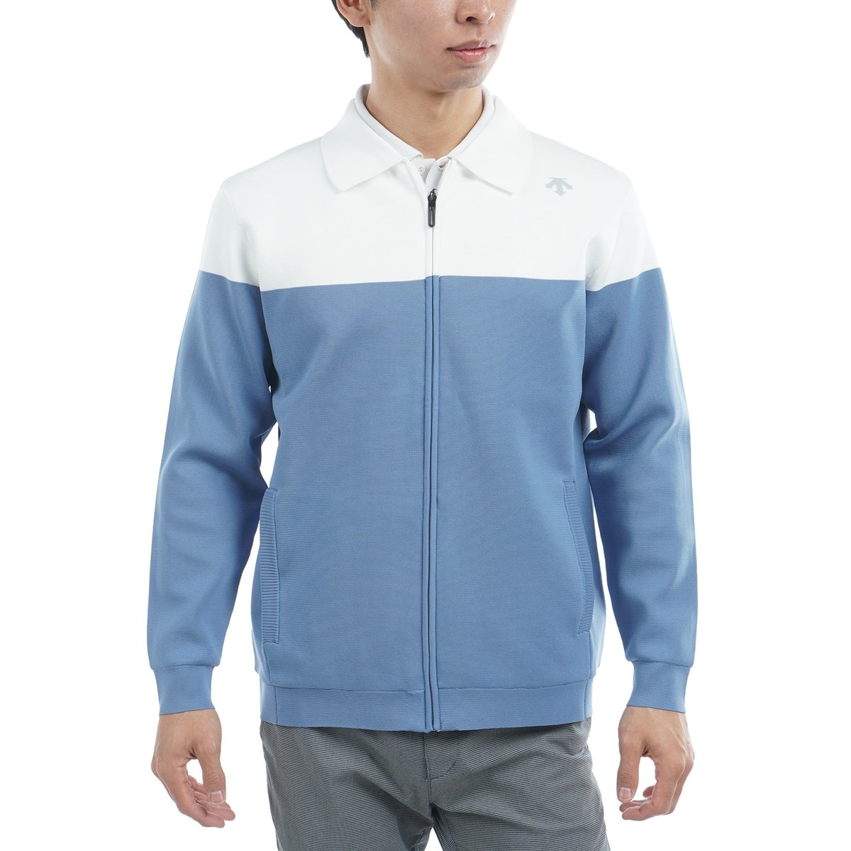 デサントゴルフ 長袖 ポリエステル ニット セーター ブルー Sサイズ デサントゴルフ 長袖 ポリエステル ニット セーター ブルー Sサイズ