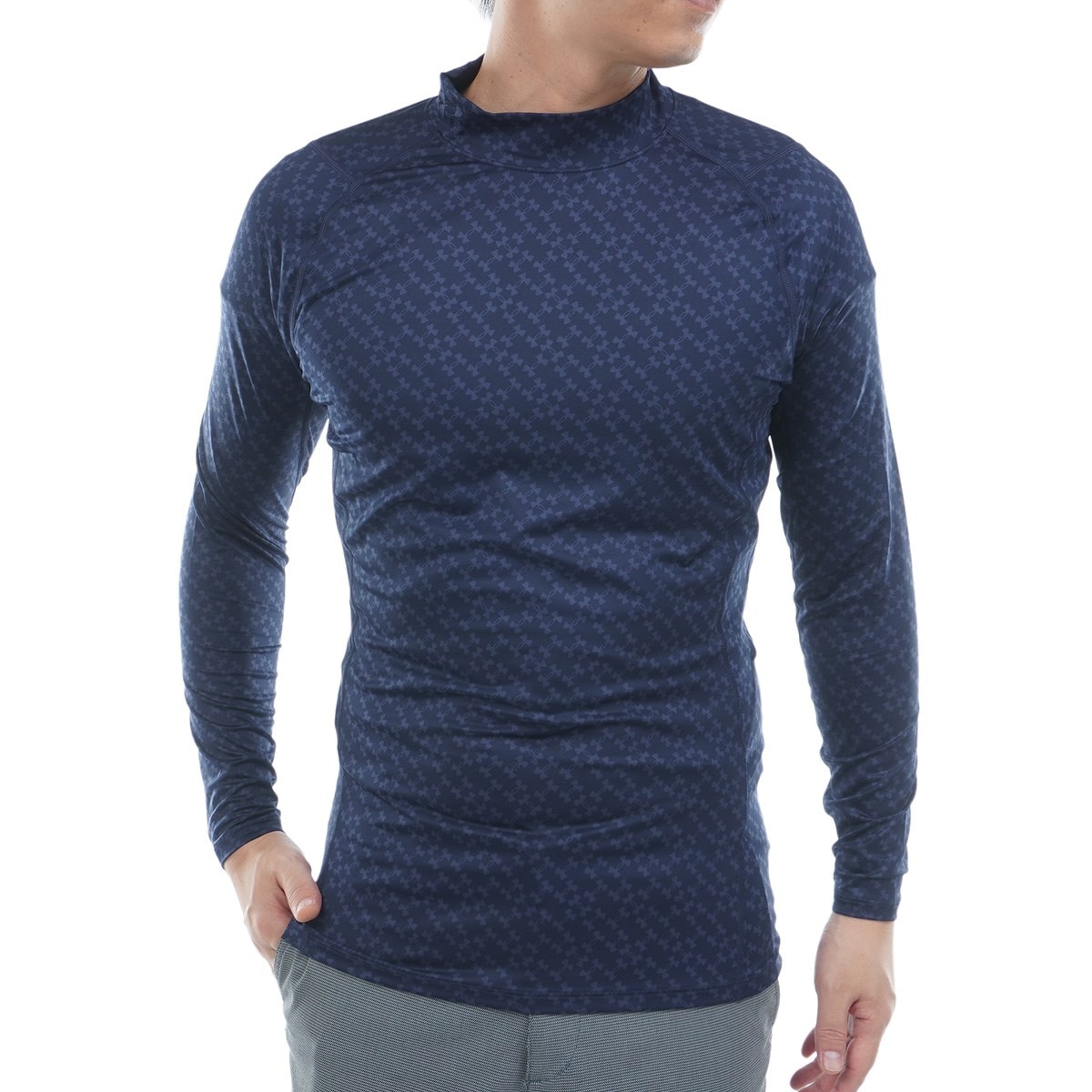 ヒートギア UA FITTED NOVELTY ストレッチ モックネック長袖シャツ