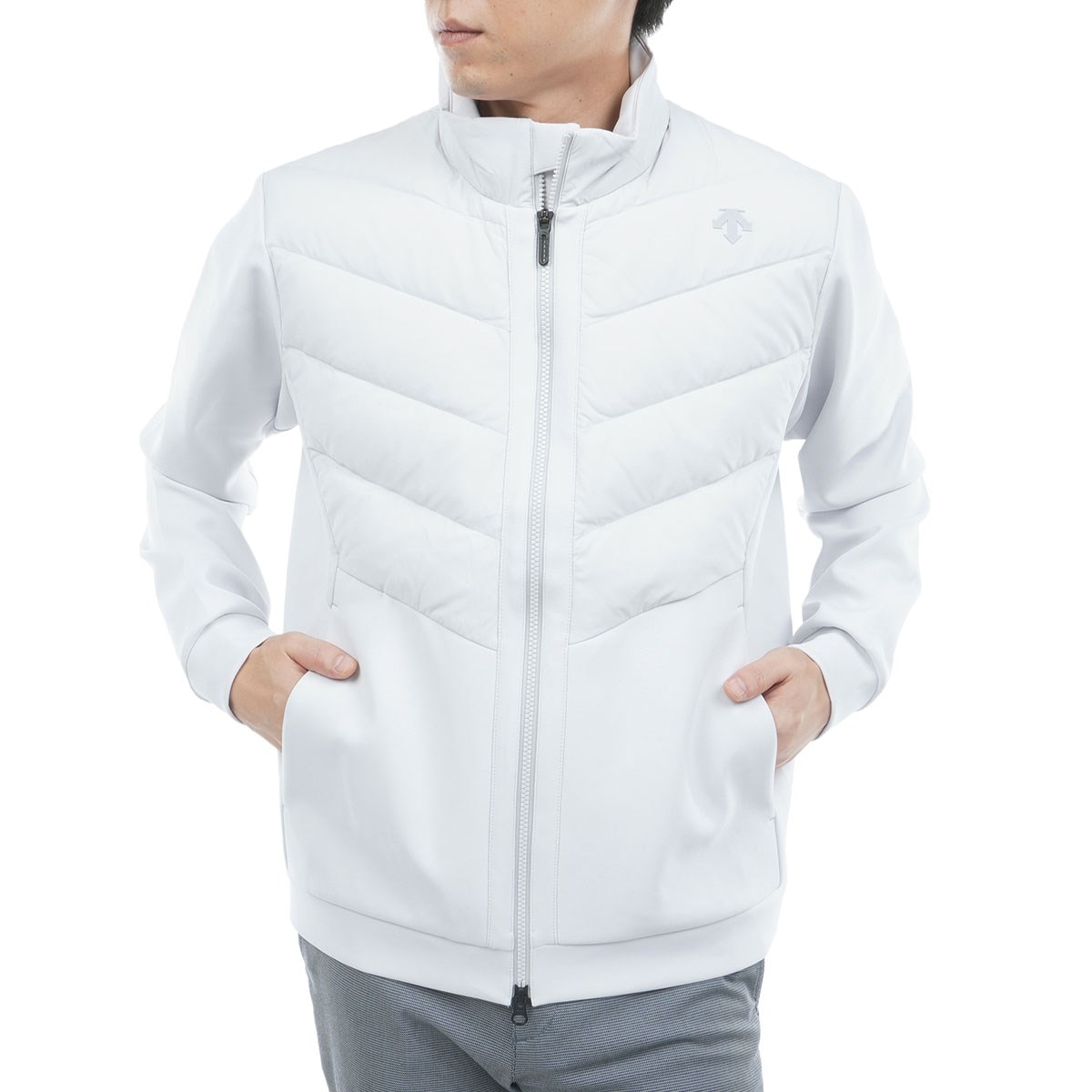 デサントゴルフ　DESCENTE ダウンジャケット　新品未使用 デサントゴルフ ダウンジャケット ブルー×黒 裾ロゴ ダウン90