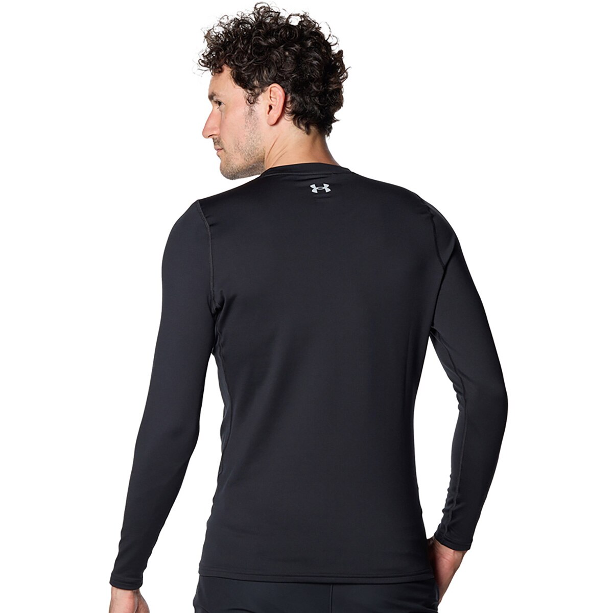 UA コールドギア フィッティド ストレッチ長袖クルーシャツ(【男性