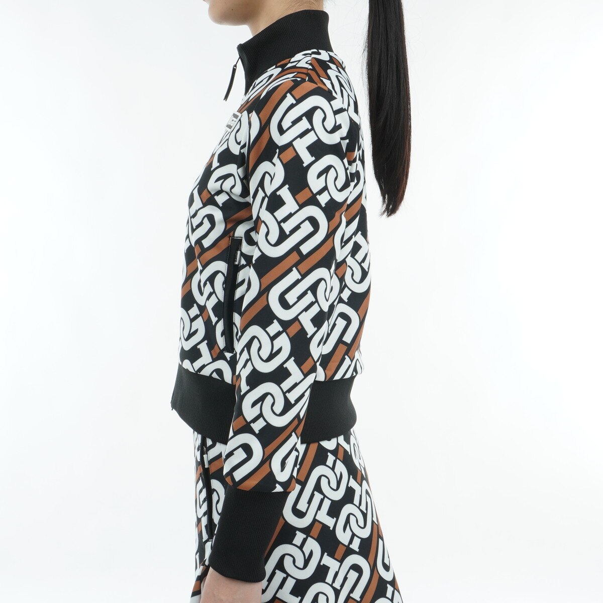 セール・アウトレット】チェーンロゴグラフィカル ストレッチブルゾン