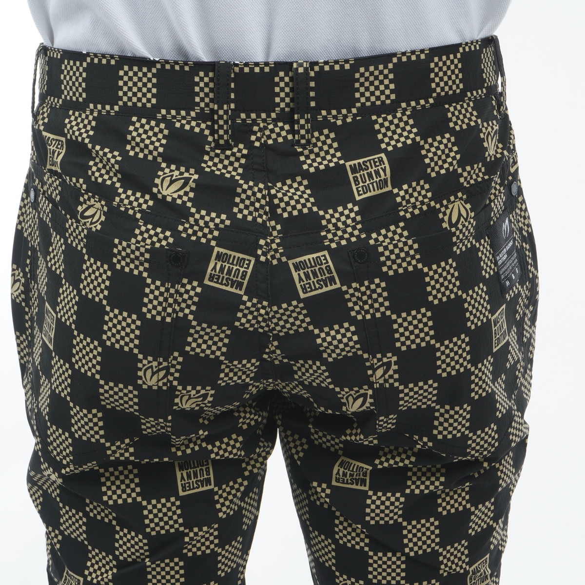 新品　マスターバニー　MASTER BUNNY　ゴルフパンツ　チェッカーフラッグ 新品 PEARLY GATES マスターバニー ゴルフ ストレッチパンツ