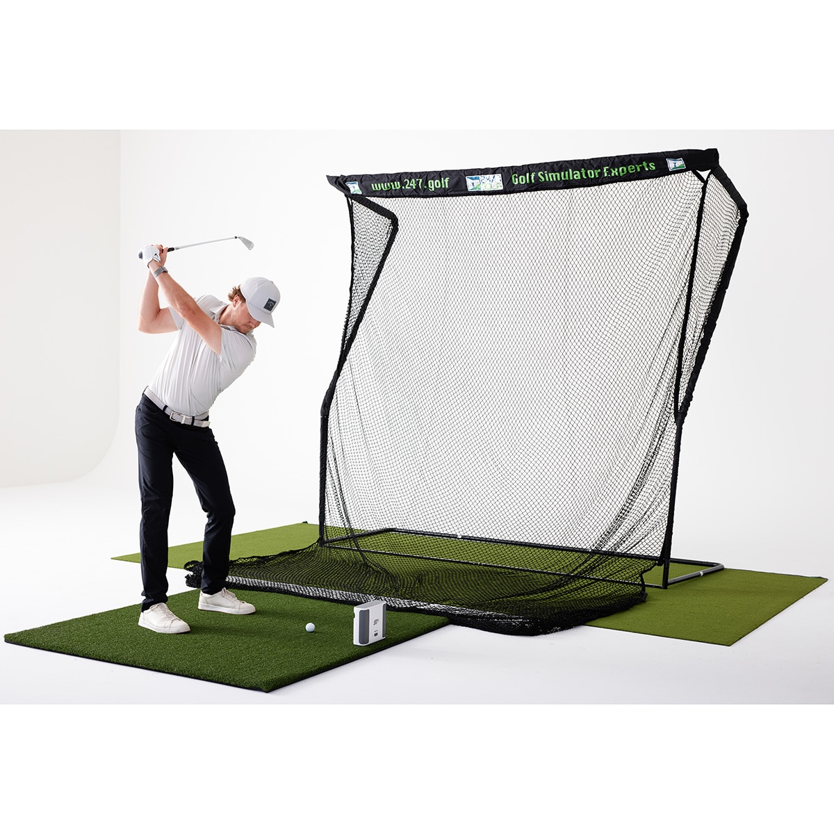 SkyTrak ゴルフデータ測定器　【プロテクター付属】 SkyTrak ゴルフデータ測定器 【プロテクター付属】 新発売
