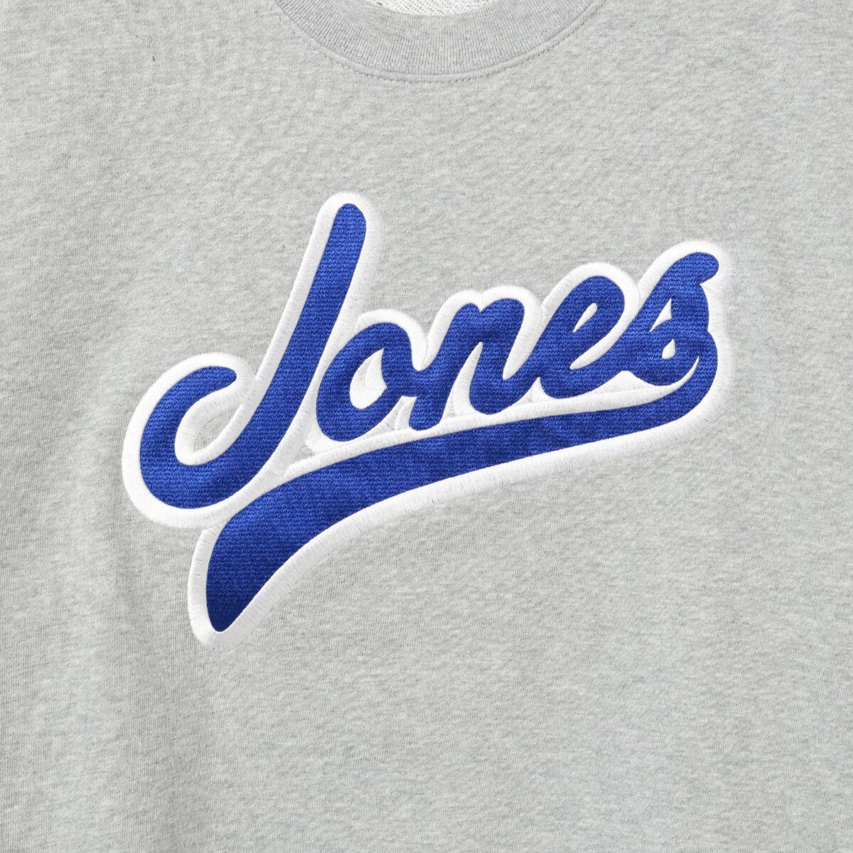 JONES × BEAMS GOLF 別注 ロゴ刺繍 クルースウェットシャツ(中間