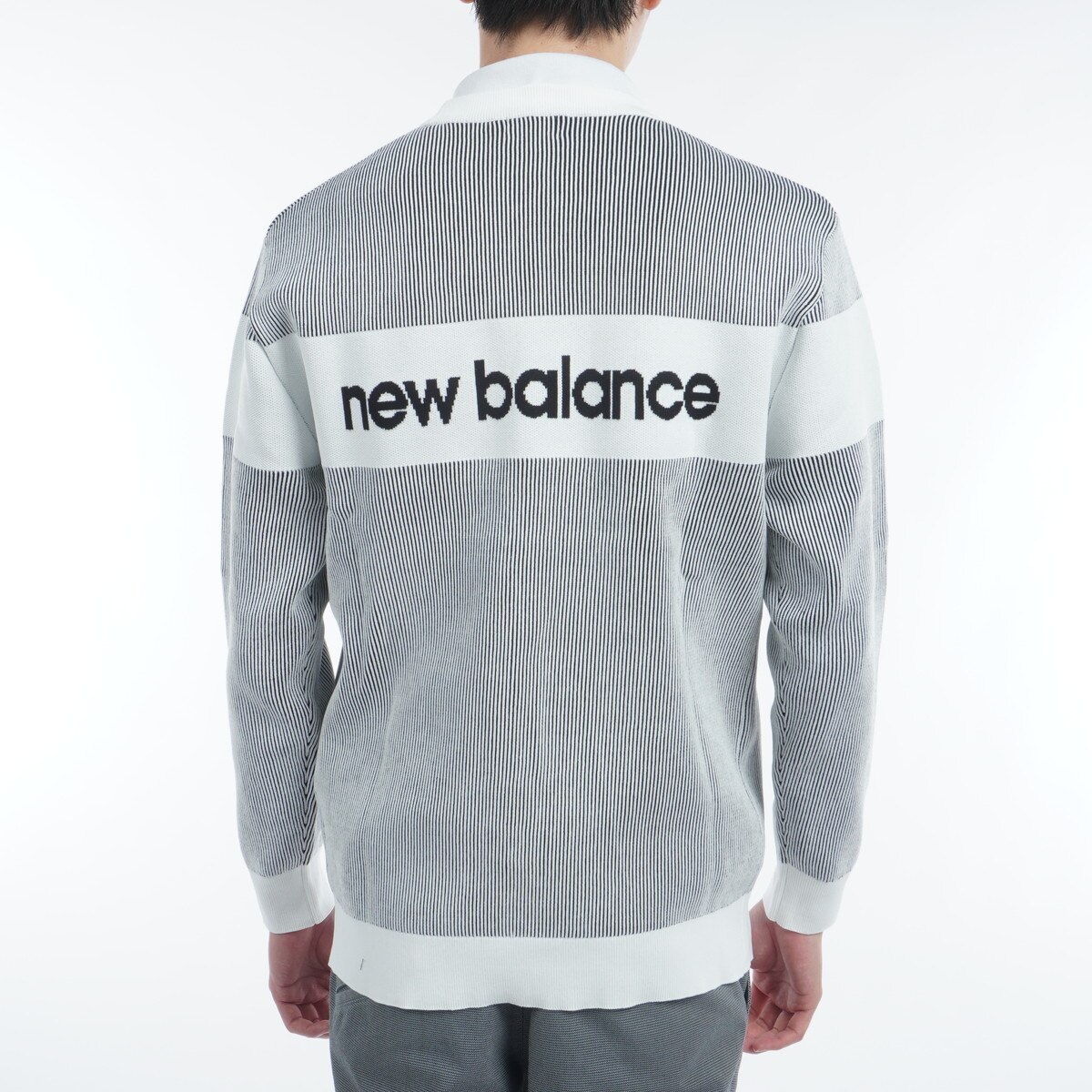 【極美品】NEW BALANCE GOLF クルーネックセーター 黒 ロゴ M New Balance セール/30％OFF ニューバランス ゴルフ クルー