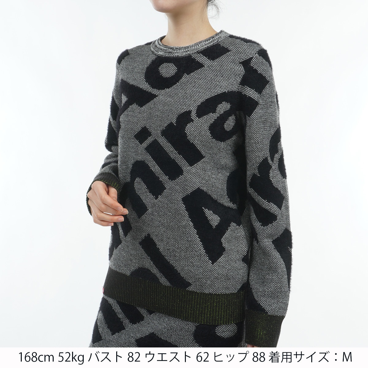 セール・アウトレット】フェザーロゴ ツイーディークルーセーター