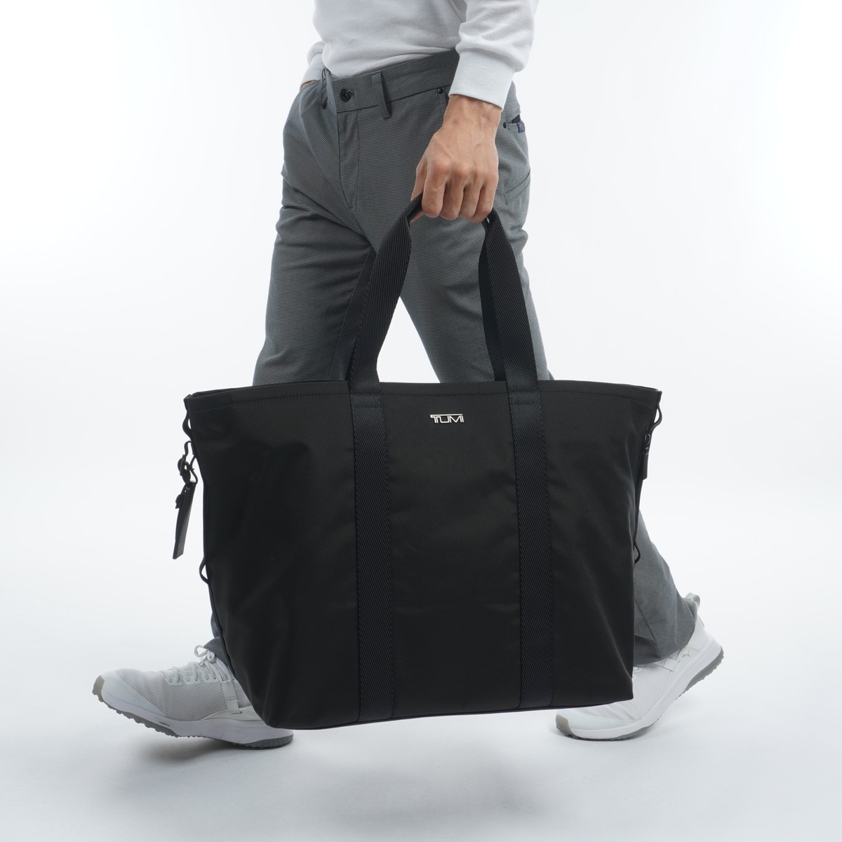 エッセンシャル ラージ イーストウエスト トートバッグ(トート