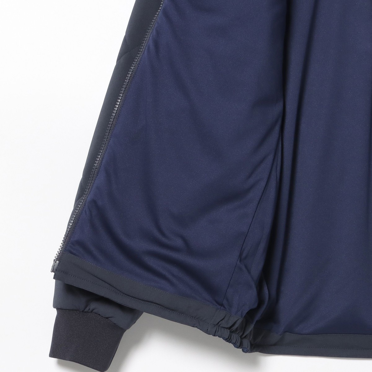 ビームスゴルフ　ORANGE LABEL　格子キルト 切り替えジップブルゾン BEAMS OUTLET｜ORANGE LABEL / 格子キルト 切り替えジップブルゾン