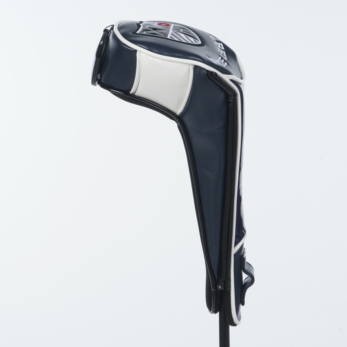 ADABAT アダバット  ヘッドカバー 4点セット  ホワイト系 DR、FW×2、UT [240101490013] ゴルフウェア ストスト DR、FW×2、UT ADABAT アダバット ヘッドカバー 4点セット