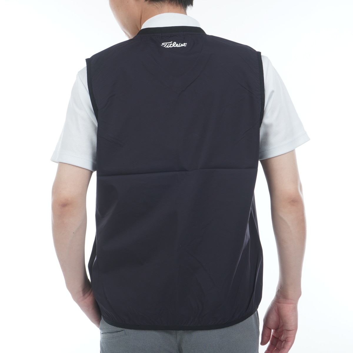 衝撃の激安コスパ・掘り出し物も ストレッチ レインベスト(レインウェア)|TITLEIST Vネック メンズウェア