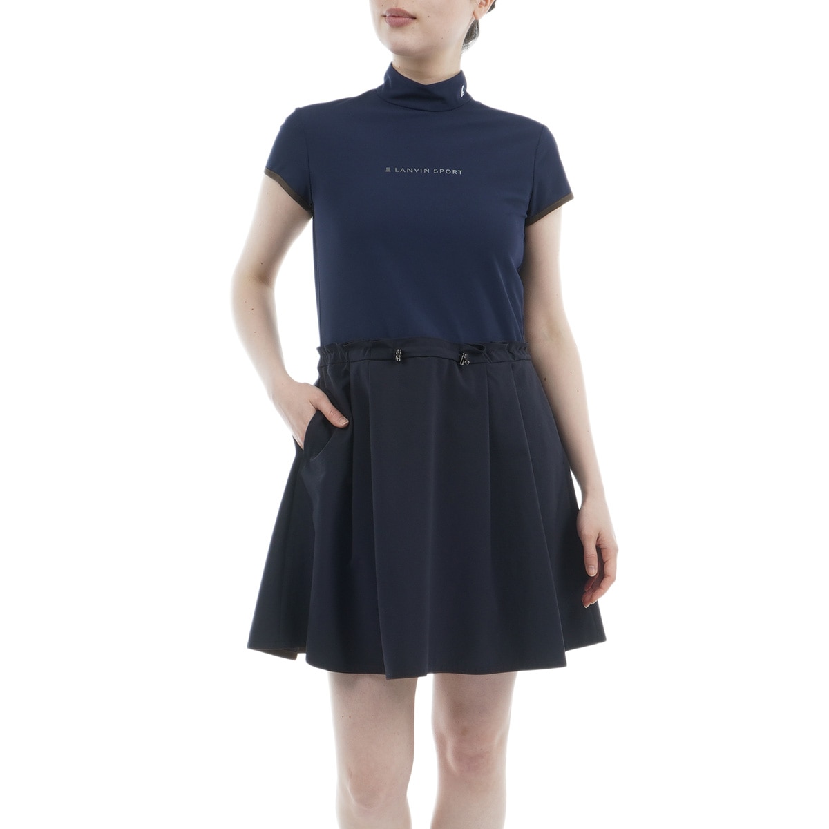 超美品　ランバンスポール　ゴルフ モックネック半袖ワンピース【UV】Mサイズ LANVIN SPORT モックネック半袖ワンピース【UV】 -デサント