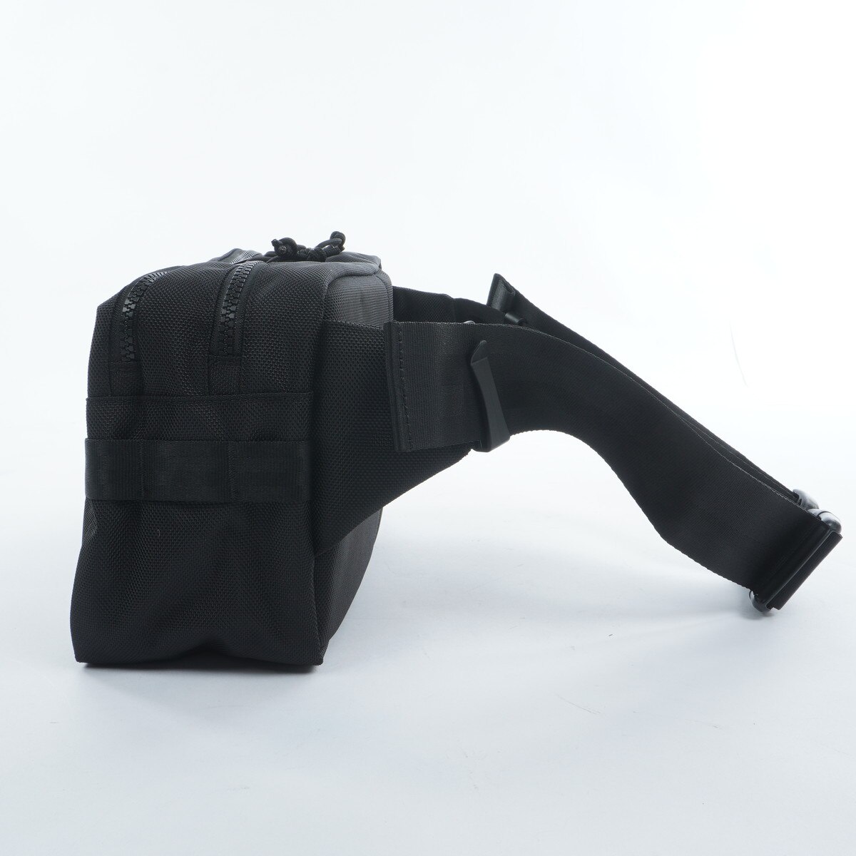 SQUARE NELOGO 251 ウエストバッグ(リュック・ボディバッグ)|NEW ERA SQUARE NELOGO 251 ウエストバッグ(リュック・ボディバッグ)|NEW ERA