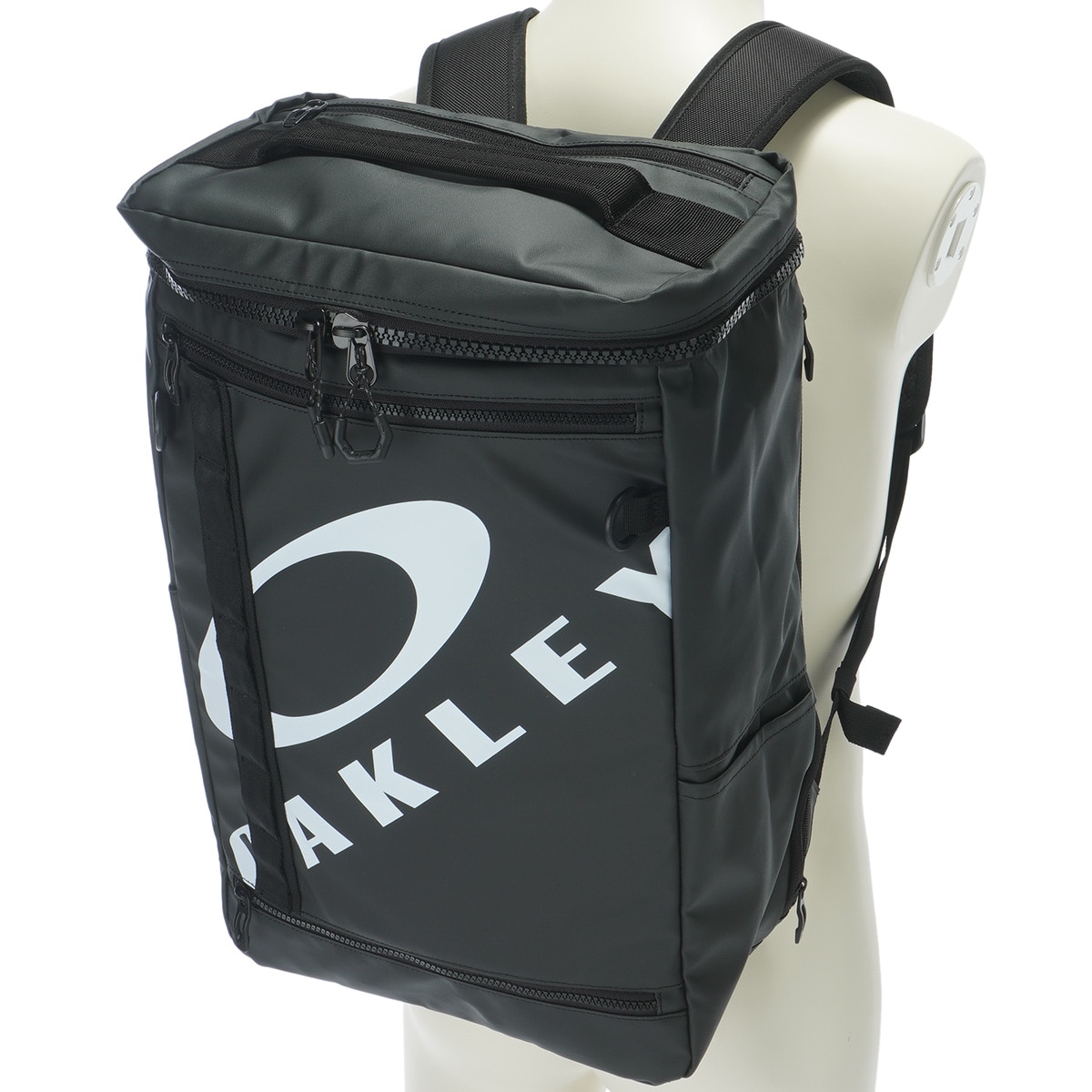 BN5352●CHERVO ゴルフボール型 リュック バッグ ブラック BN5352○CHERVO ゴルフボール型 リュック バッグ ブラック