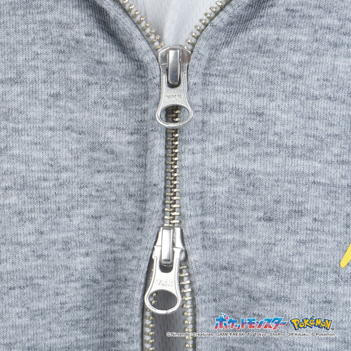 ポケモン 裏毛 長袖スウェットフーディー(中間着(セーター、トレーナー
