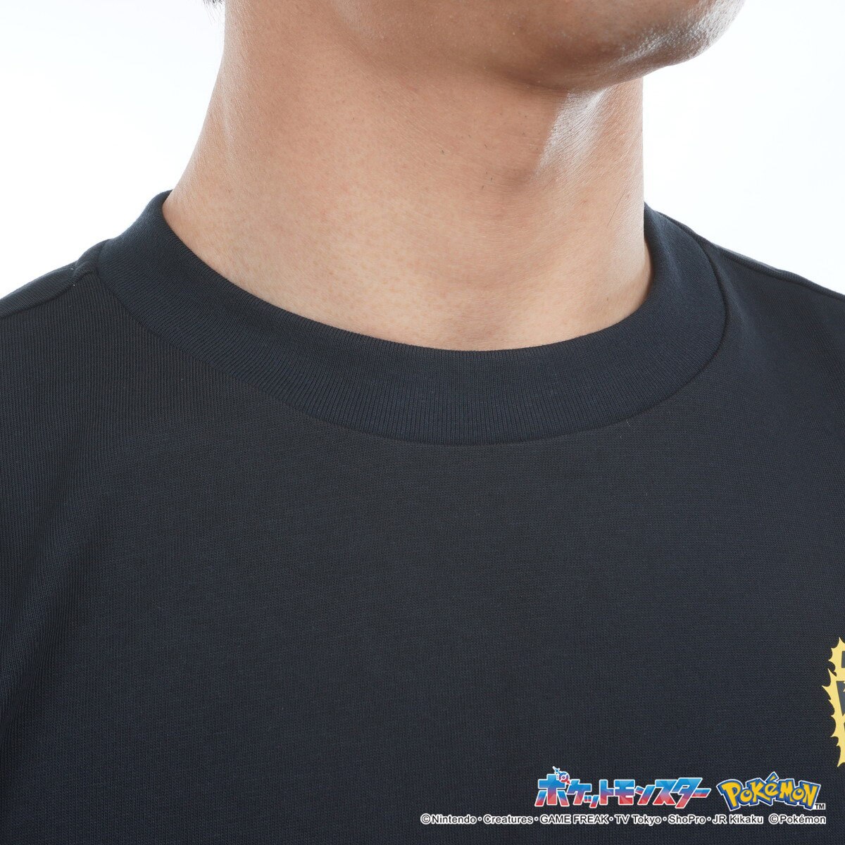 PEARLY GATES新品 ポケモンピカチュウ 天竺半袖モックネックカットソー Switch ON! with Pokémon ｜PEARLY GATES