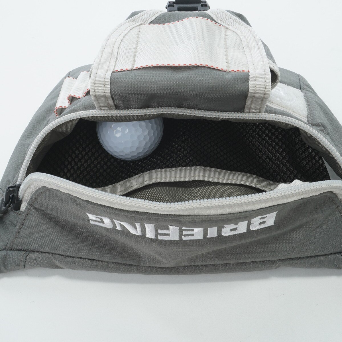 ラウンドウエストポーチ(リュック・ボディバッグ)|BRIEFING