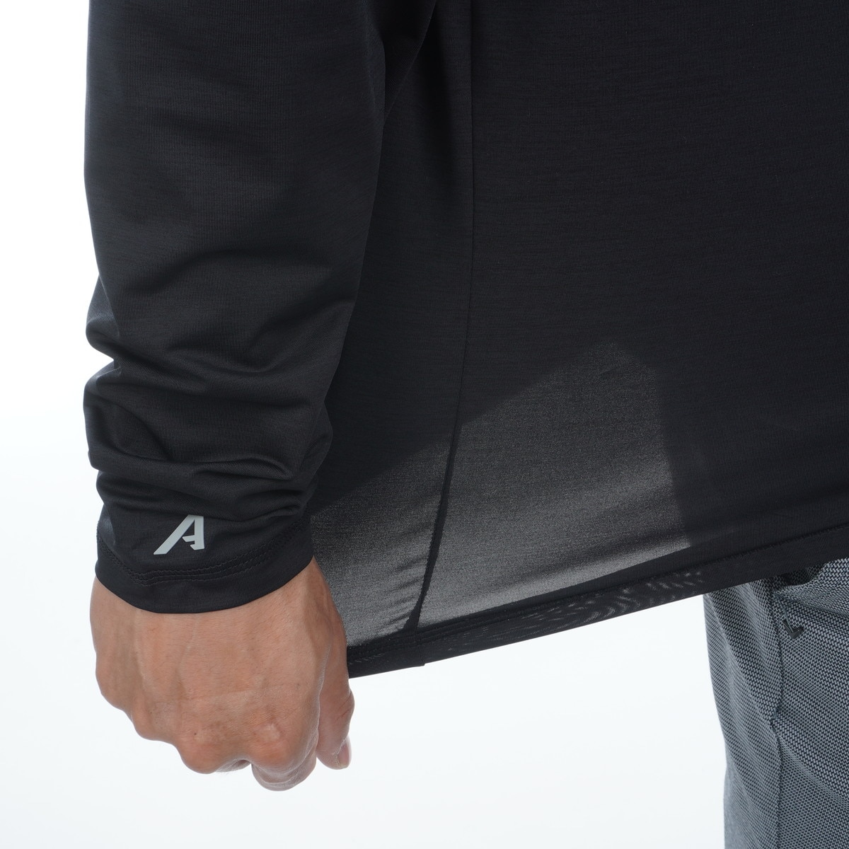 Los Angeles TIDY クォータージップ プルオーバー フーディー(中間着