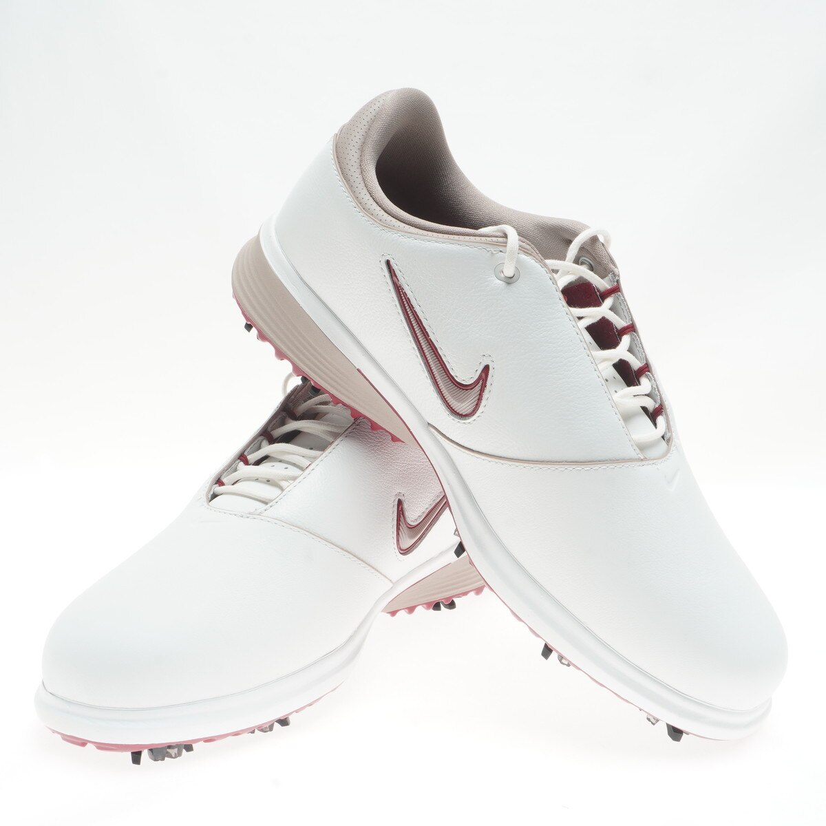 ビクトリーツアー 4 ワイド シューズ(【男性】シューズ)|NIKE(ナイキ