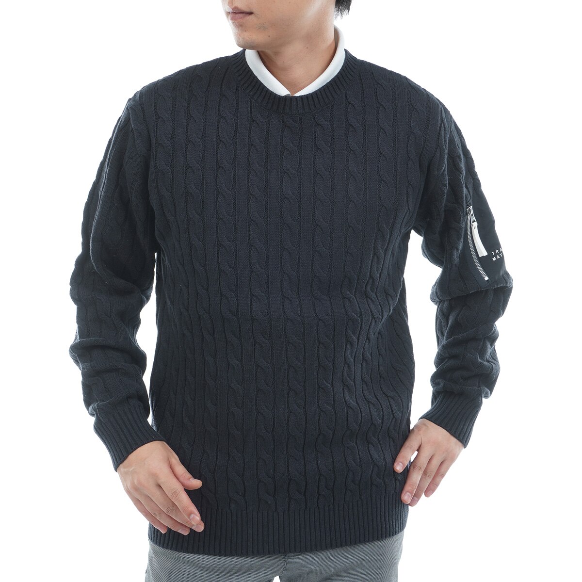 クルーネック ケーブルセーター(中間着(セーター、トレーナー))|Travis
