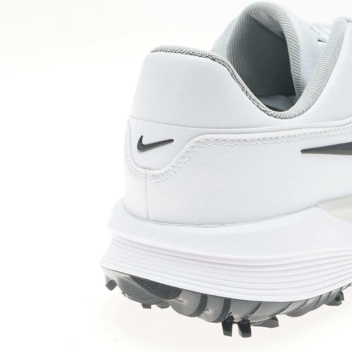 ビクトリープロ 4 シューズ(【男性】シューズ)|NIKE(ナイキ) FZ7611の