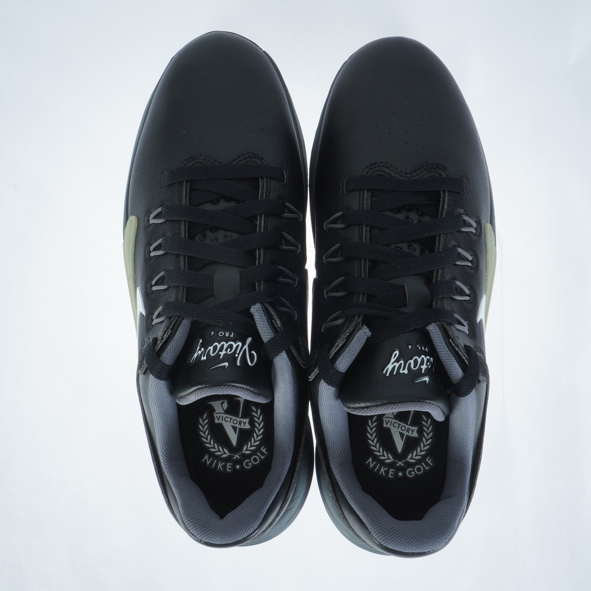 ビクトリープロ 4 シューズ(【男性】シューズ)|NIKE(ナイキ) FZ7611の