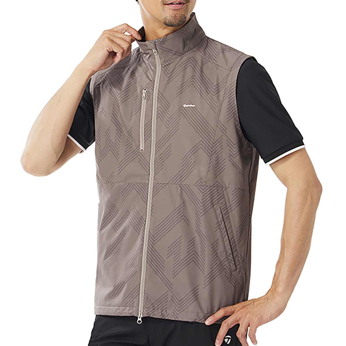 【Taylor Madeテーラーメイド】フーディベスト新品未使用 ストレッチ マルチファンクショナル グラフィックベスト(ベスト