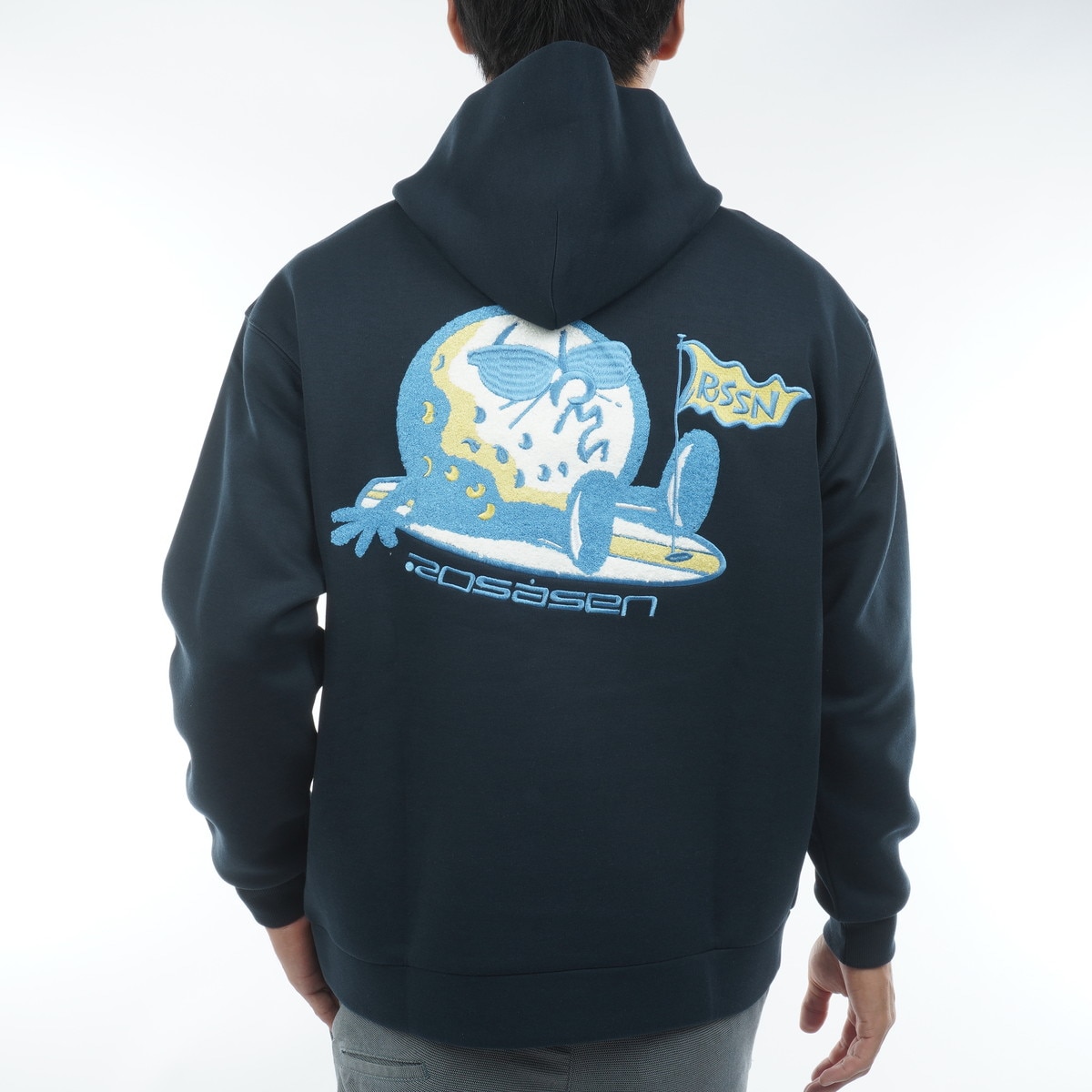 HERITECH BALL BOY ダンボールパーカー(中間着(セーター、トレーナー