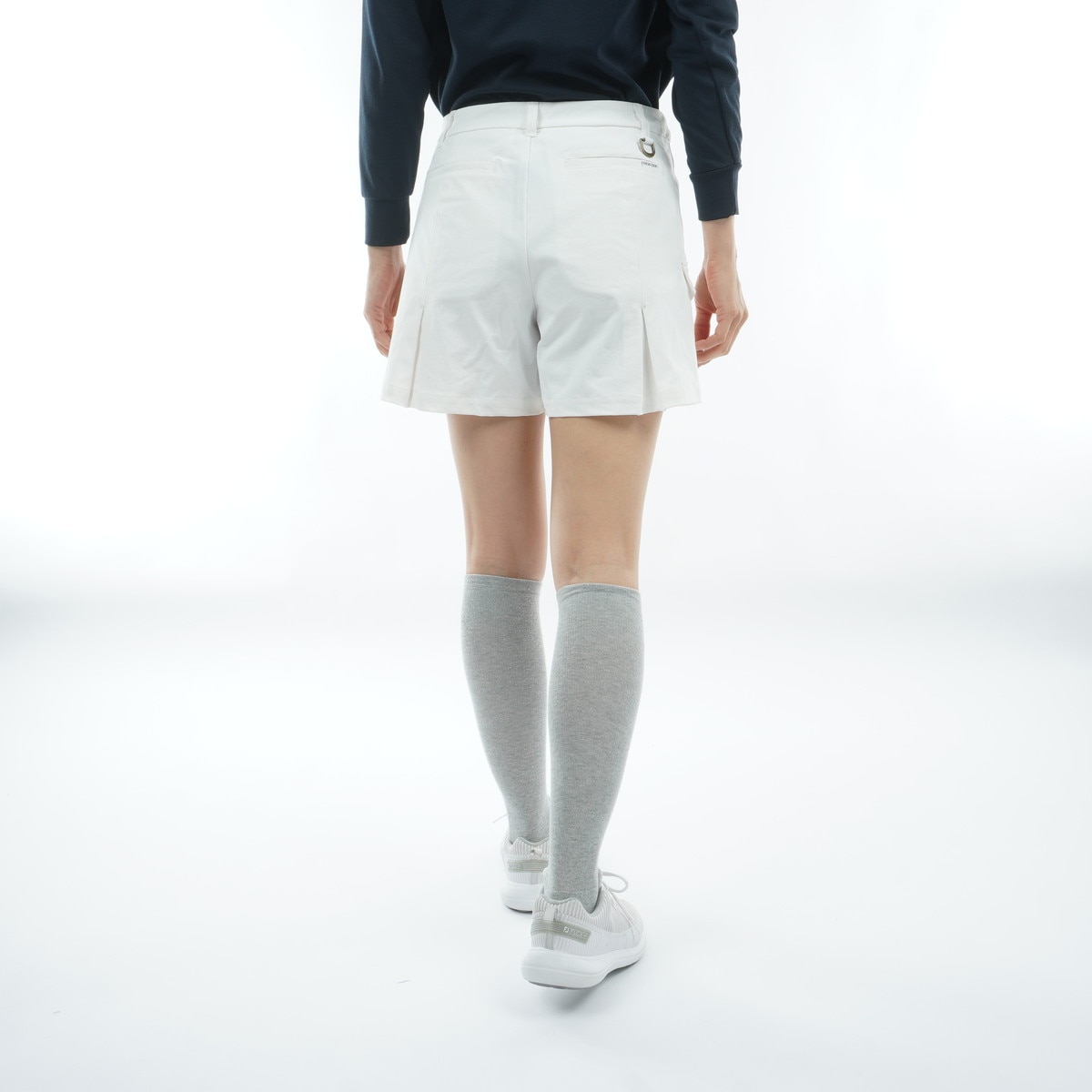 GFW プリーツ ストレッチショートパンツ レディス(ハーフパンツ)|NEW