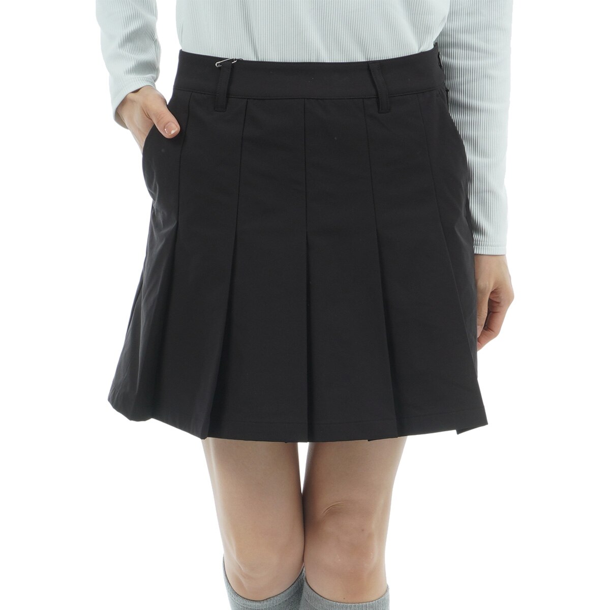 美品 ブリーフィングゴルフ プリーツスカート白　Mサイズ BRIEFING GOLF（ブリーフィングゴルフ） ブリーフィング BRIEFING