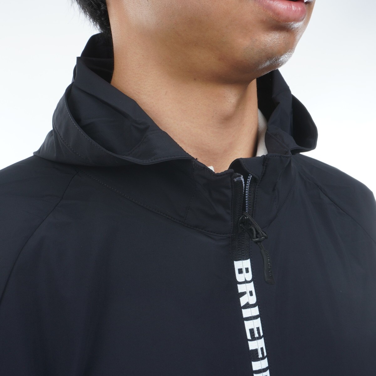 BRIEFINGゴルフ ジャケット トラックジャケット フーディ ストレッチ 黒 ブリーフィング BRIEFING ストレッチ ポケッタブルウインド アノラック