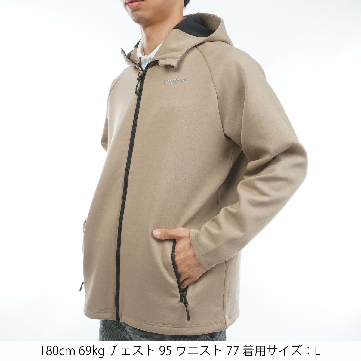ウォーム 3D ロゴ パーカー(中間着(セーター、トレーナー))|BRIEFING