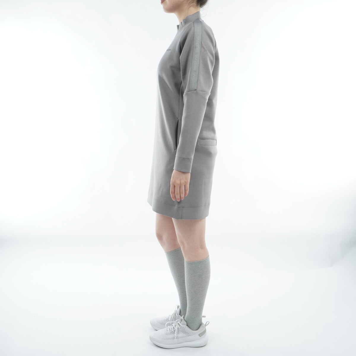ウォーム ロゴ ライン ハイネック ワンピース レディス(ワンピース