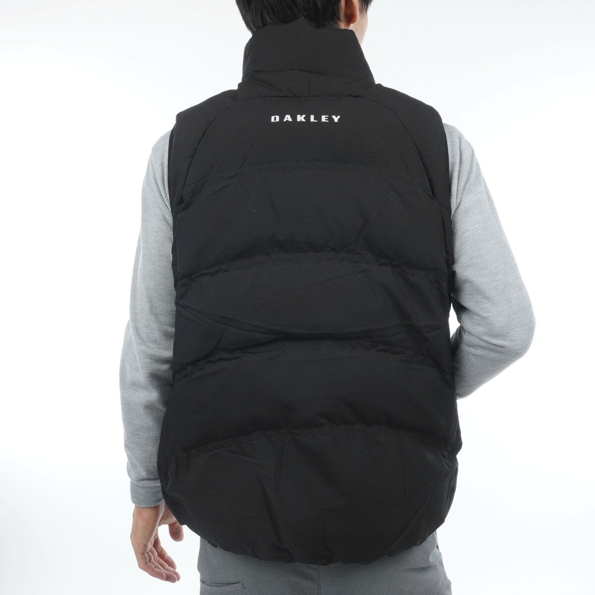【極美品】 オークリー ゴルフウェア 中綿 上下 ジャケット ベスト パンツ OAKLEY FORCEFUL 中綿ベスト(ベスト)|OAKLEY(オークリー