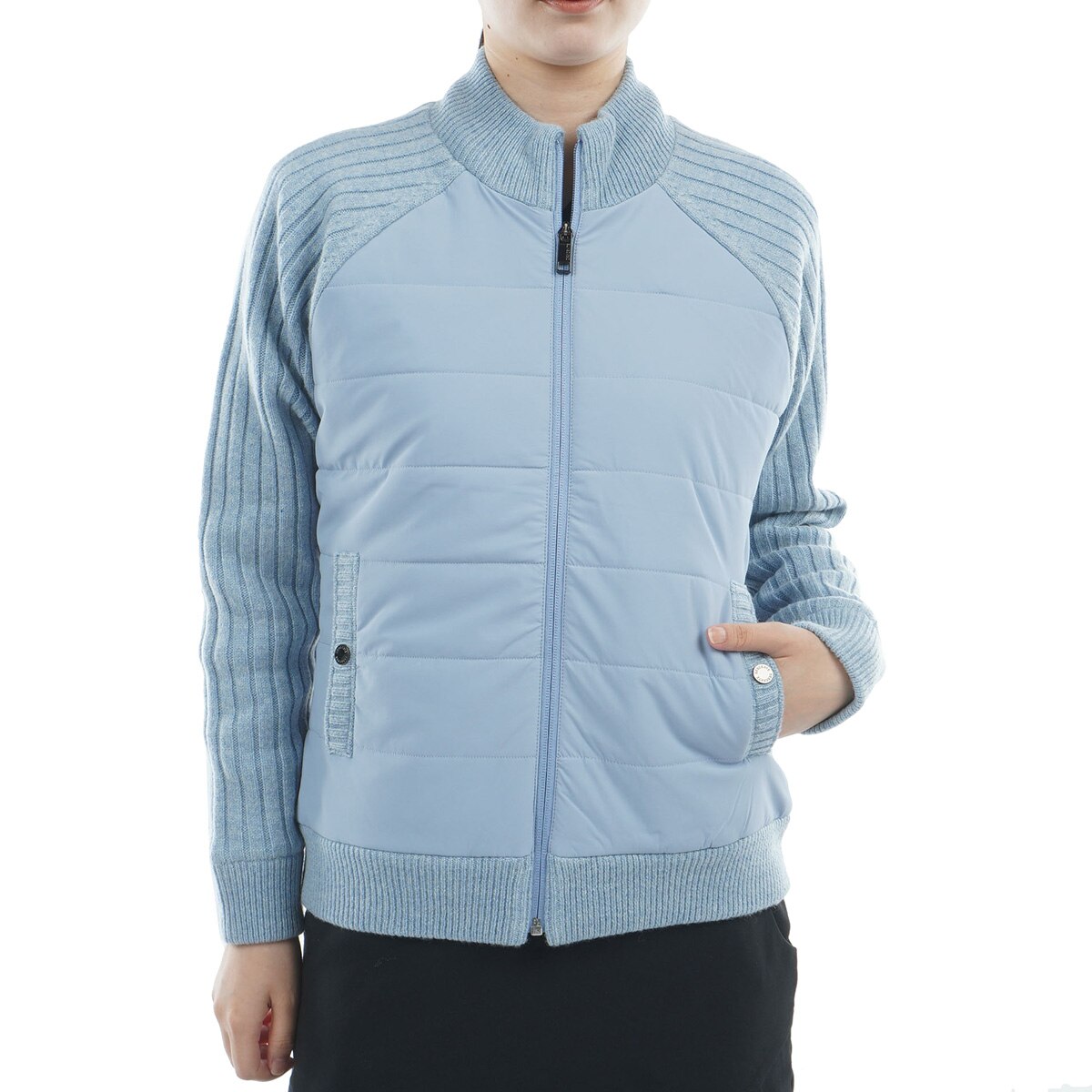 デサントゴルフ　中綿ブルゾン　Lサイズ デサントゴルフ 中綿ブルゾン Lサイズ 真冬のゴルフを快適に