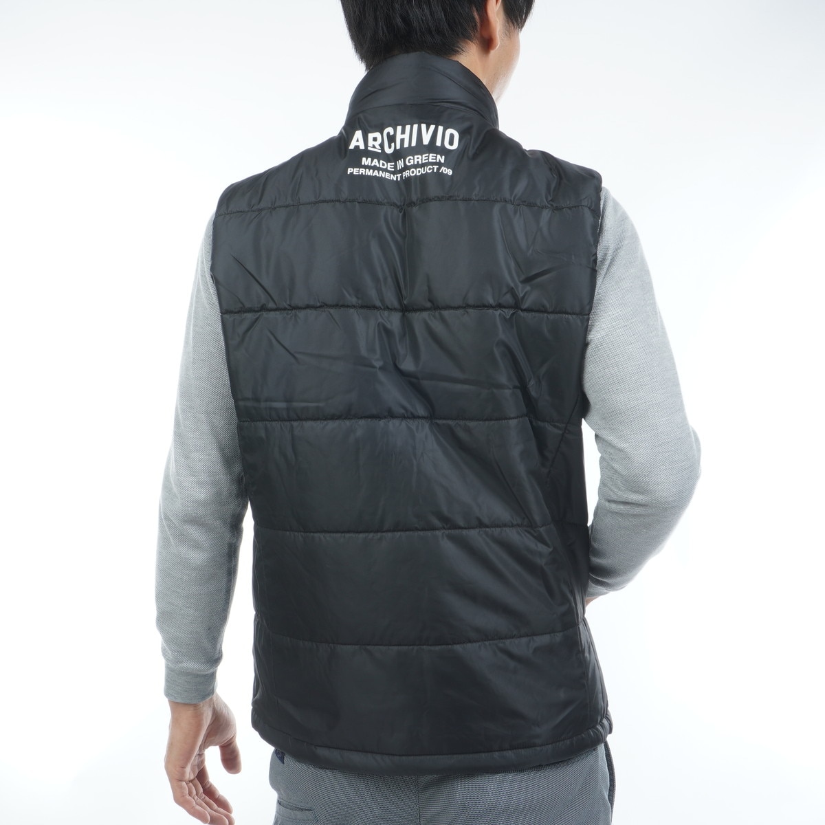 未使用級　近年　アルチビオ　中綿　総柄　ベスト　ブラック　40　L ベスト(ベスト)|archivio(アルチビオ) A524009の通販 - GDOゴルフ