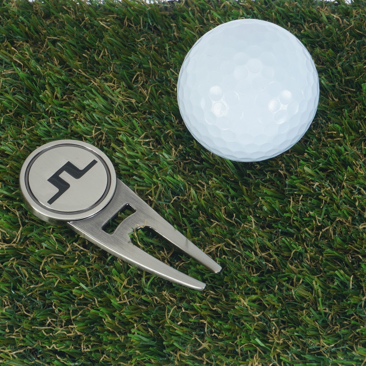 グリーンフォーク(グリーンフォーク)|J.LINDEBERG(J