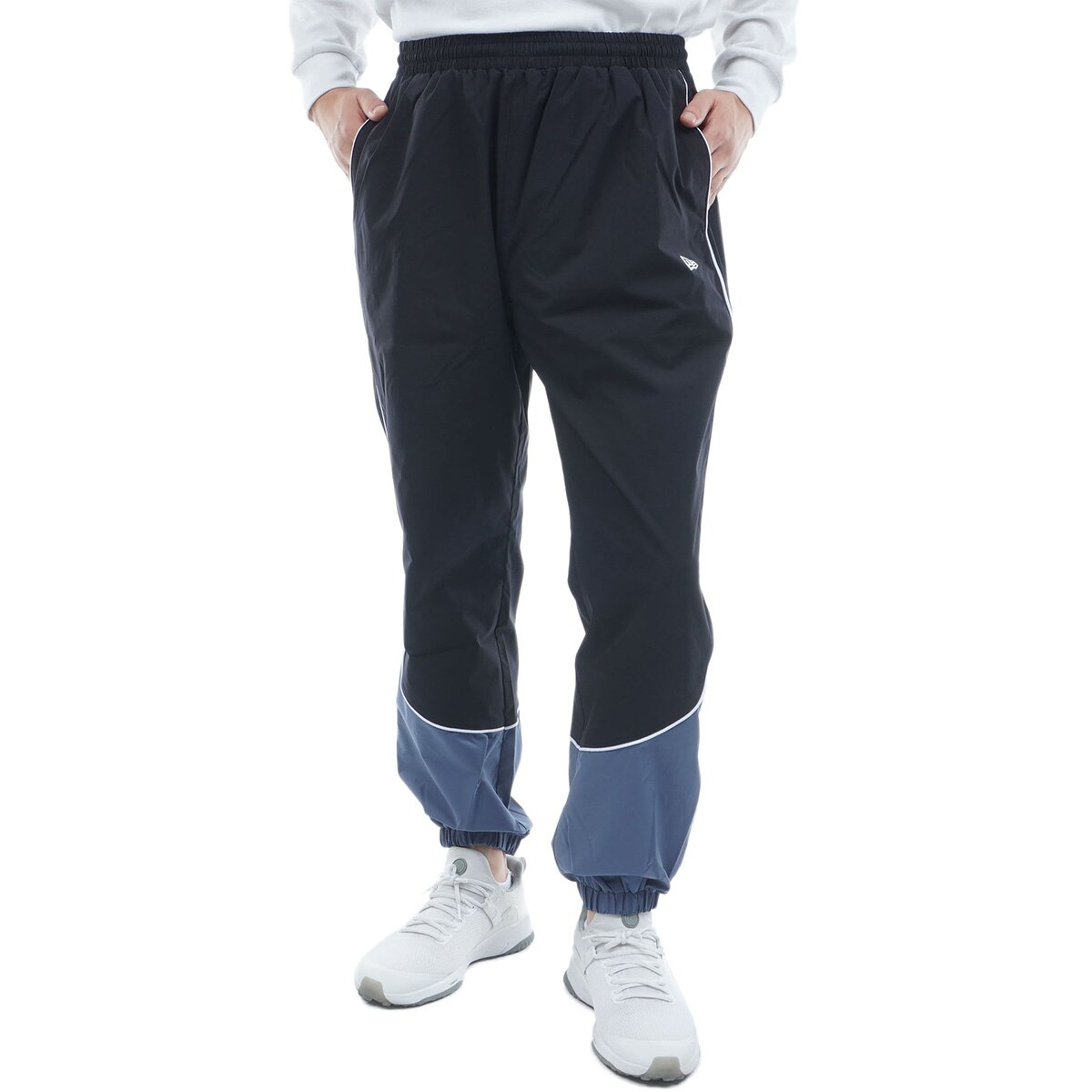 THE NEW HOUSE★新品★トラックパンツ ネイビー タグ付き未使用✨THE NEW HOUSEトラックパンツ ネイビー サイド