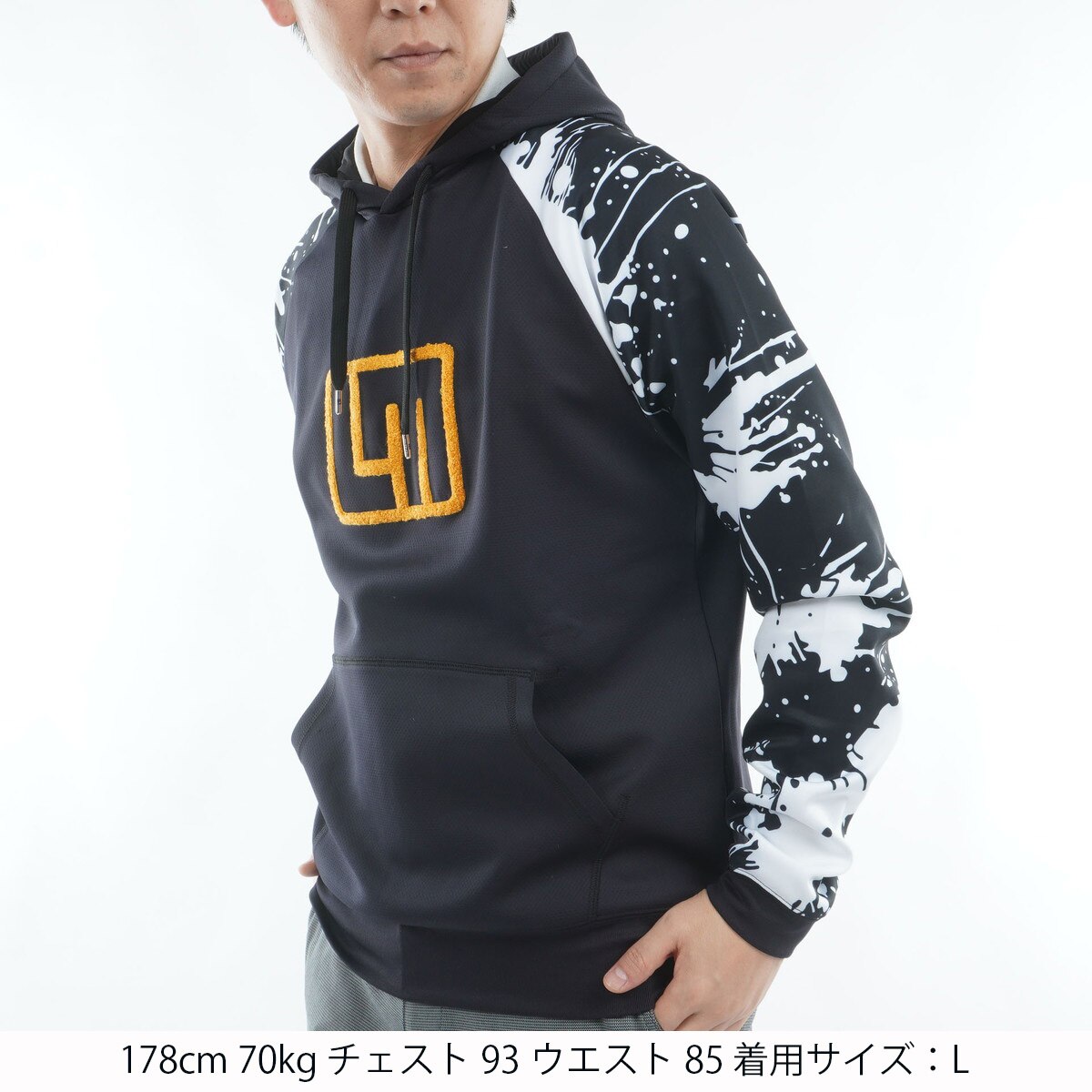 無地×柄 ダンボールニットパーカー(中間着(セーター、トレーナー