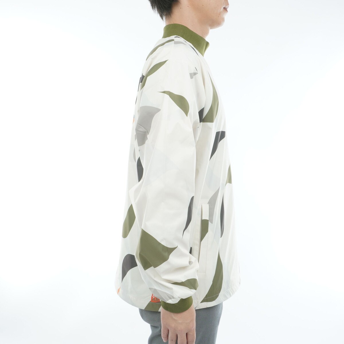 MHAK ハイネックピステジャケット(アウター(ブルゾン、ウインド