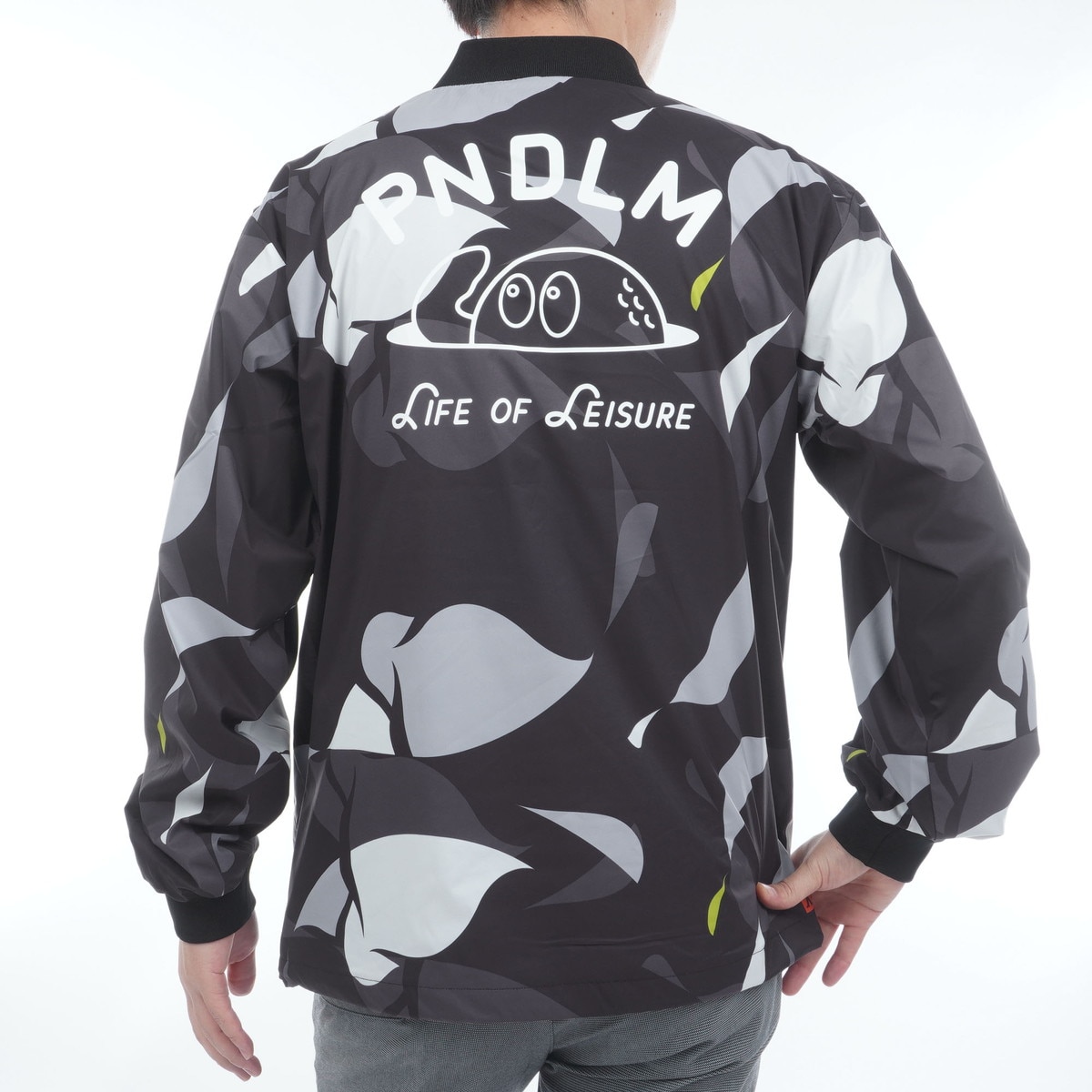 MHAK ハイネックピステジャケット(アウター(ブルゾン、ウインド