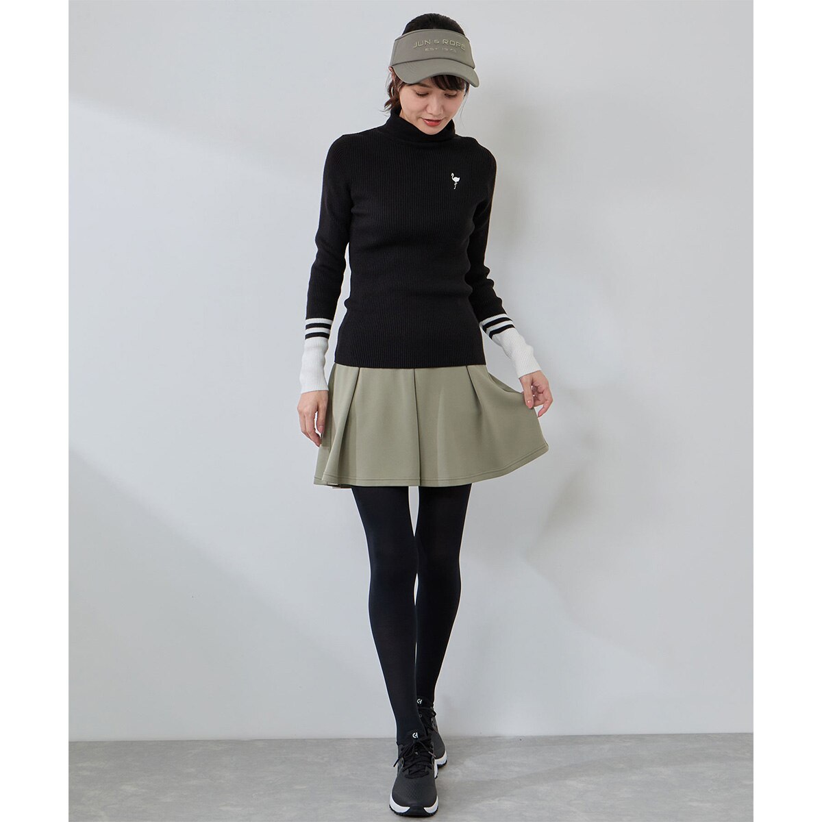 バイカラー切替リブタートルネックセーター レディス(中間着(セーター