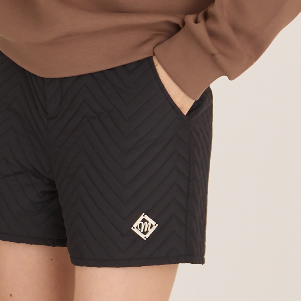 キルティングショートパンツ レディス(ハーフパンツ)|DELSOL GOLF