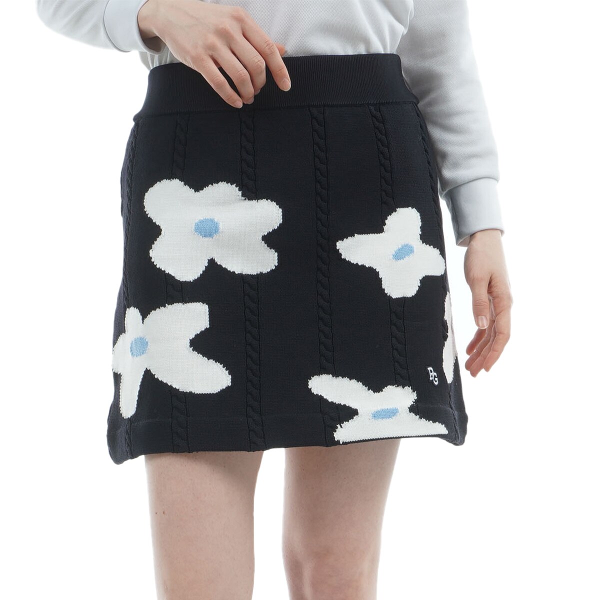 アラン柄×インターシャ ランダム編みフラワー柄スカート レディス