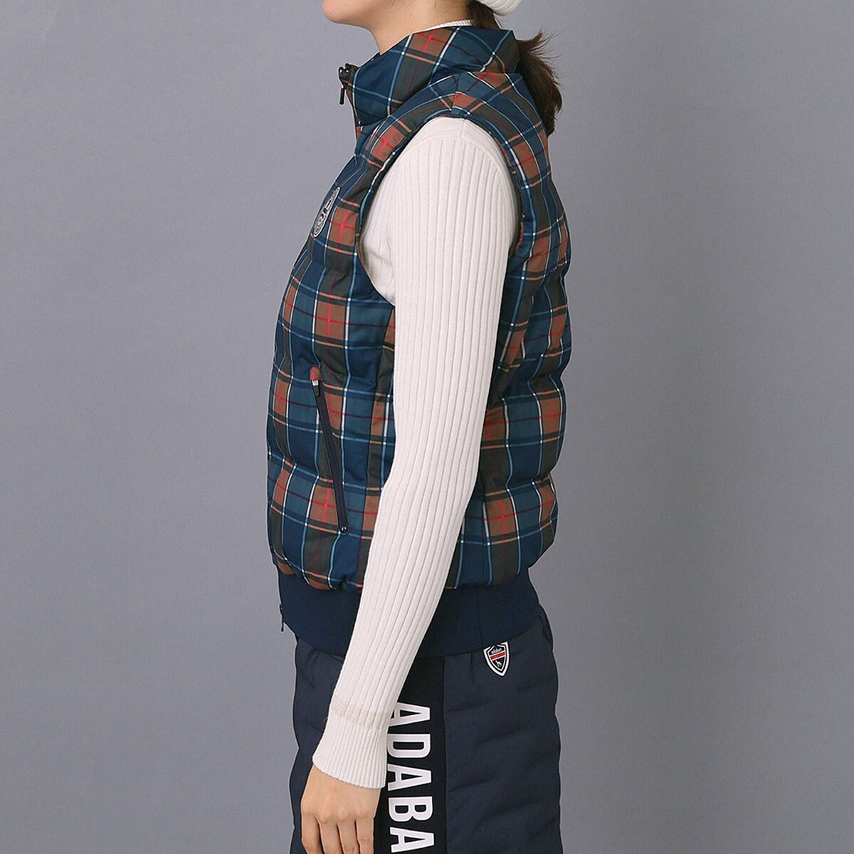 ストレッチ 撥水 タータンチェック中綿ベスト レディス(ベスト)|ADABAT