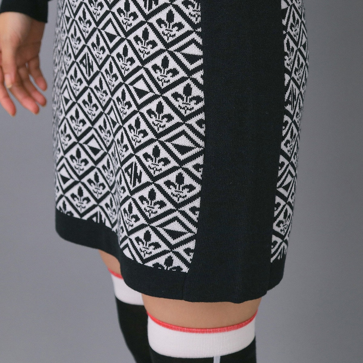 フルールドリスニットワンピース レディス(ワンピース)|ADABAT NAVY