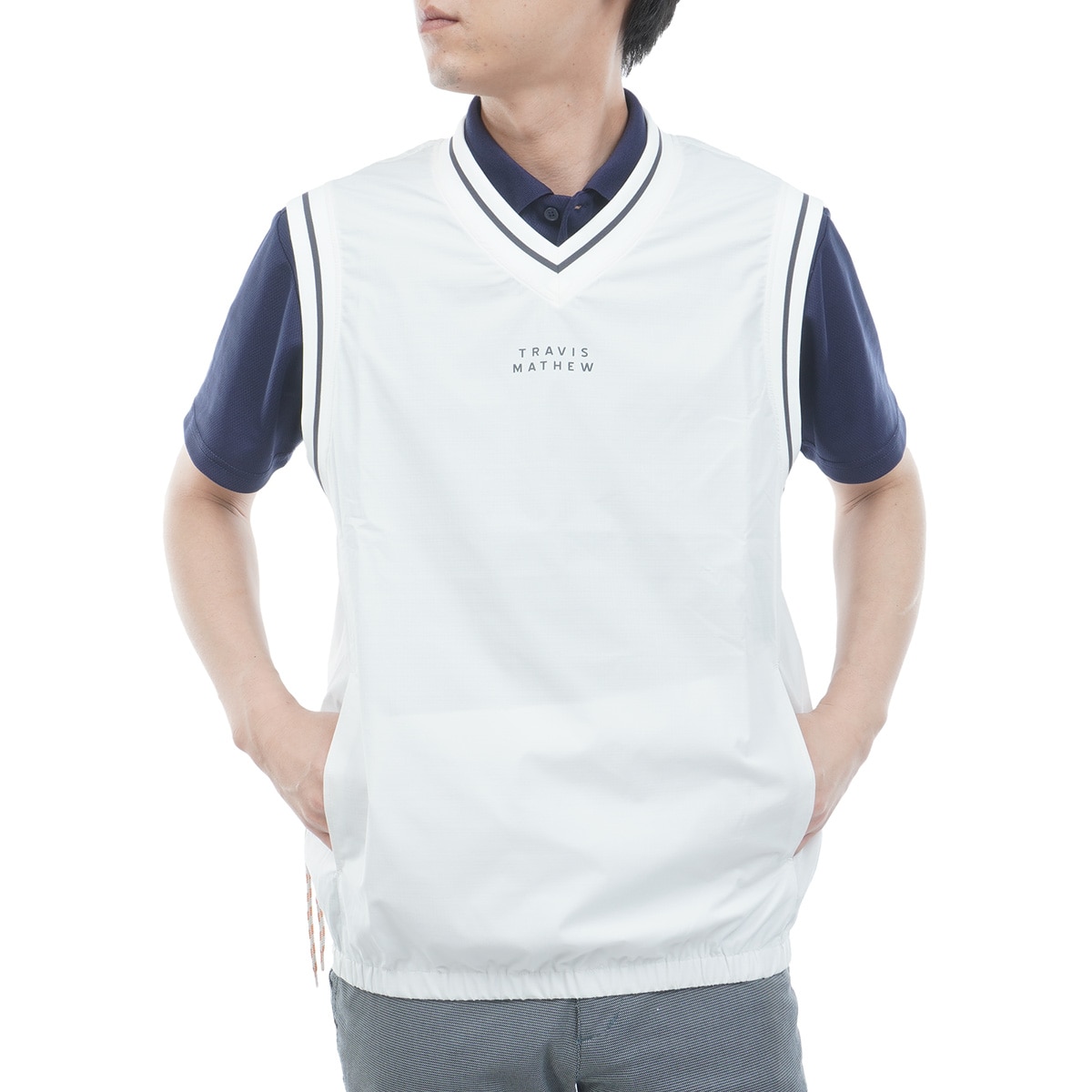 ストレッチ Vネックバックレーザーロゴベスト(ベスト)|Travis Mathew