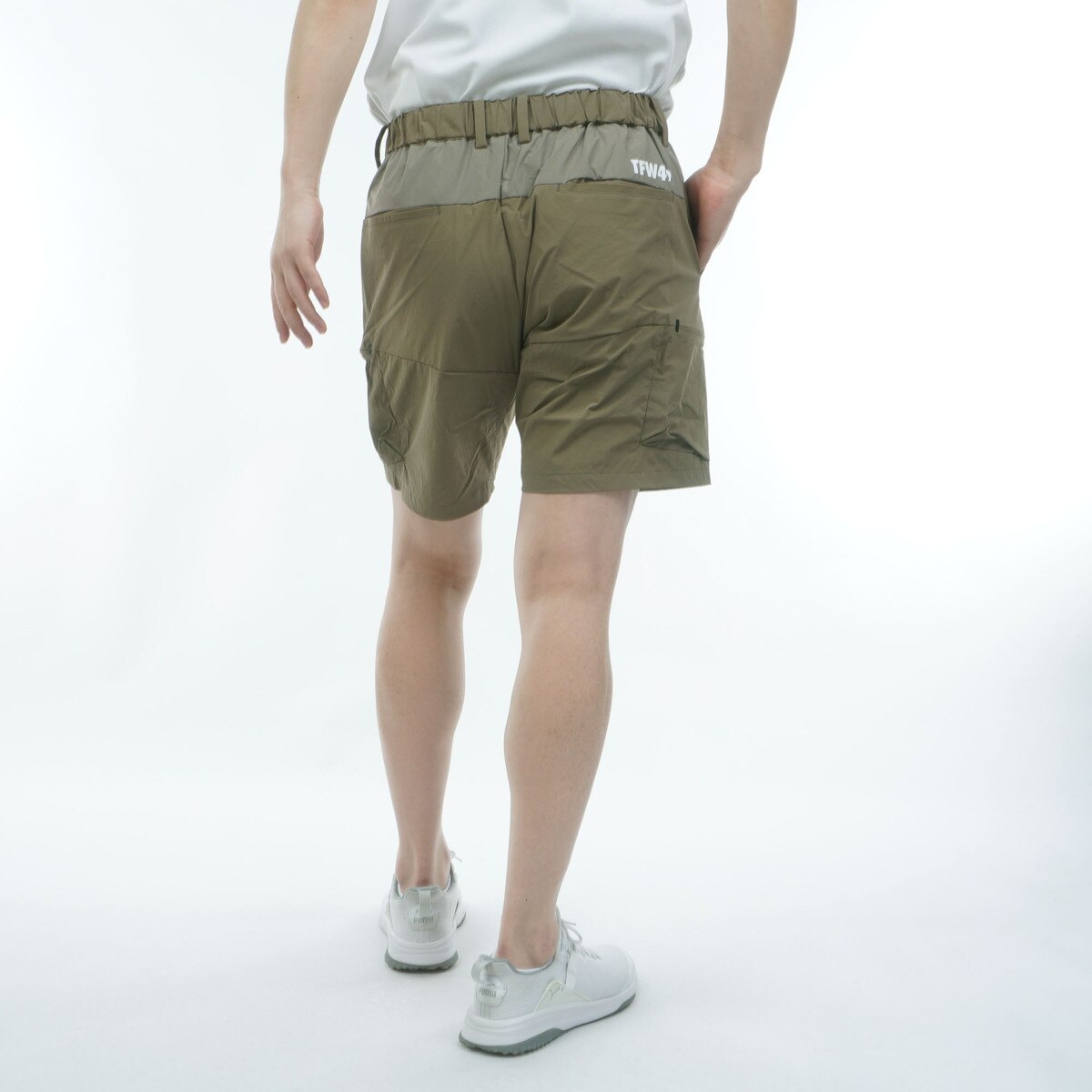 美品⭐︎TFW49 ナイロンMカーキ ゴルフウェア カーゴハーフパンツ ストレッチ ライトカーゴハーフパンツ(ハーフパンツ)|TFW49(ティーエフ