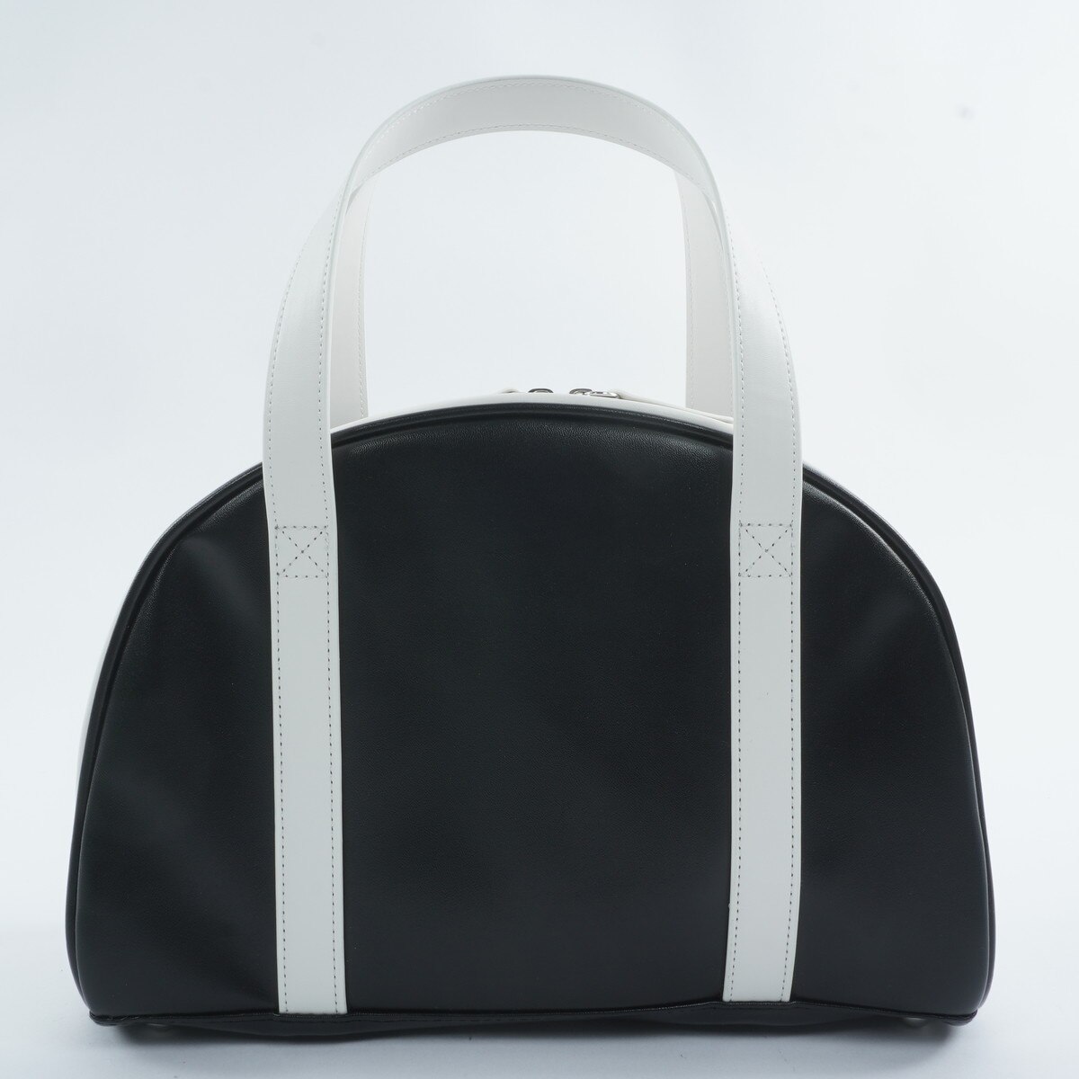 ボストン型カートバッグ(ラウンドバッグ)|MASTER BUNNY EDITION