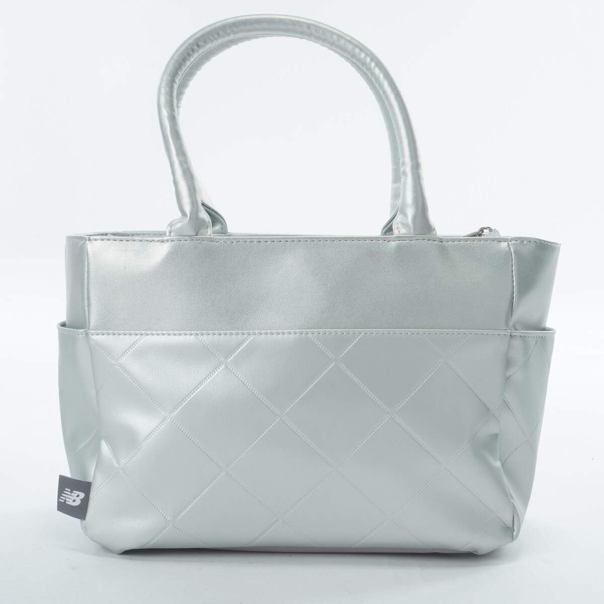 キルトスタイルエンボス カートバッグ(ラウンドバッグ)|New Balance