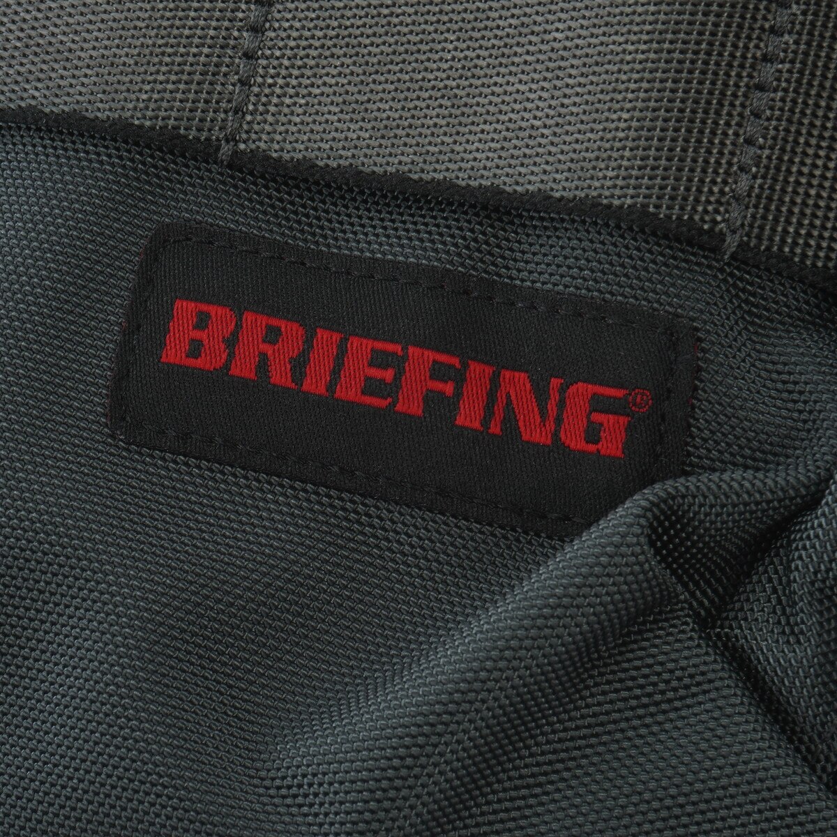 【美品】BRIEFING 公式正規品 ゴルフショルダー バック BS BOX AG ショルダーバッグ(リュック・ボディバッグ)|BRIEFING